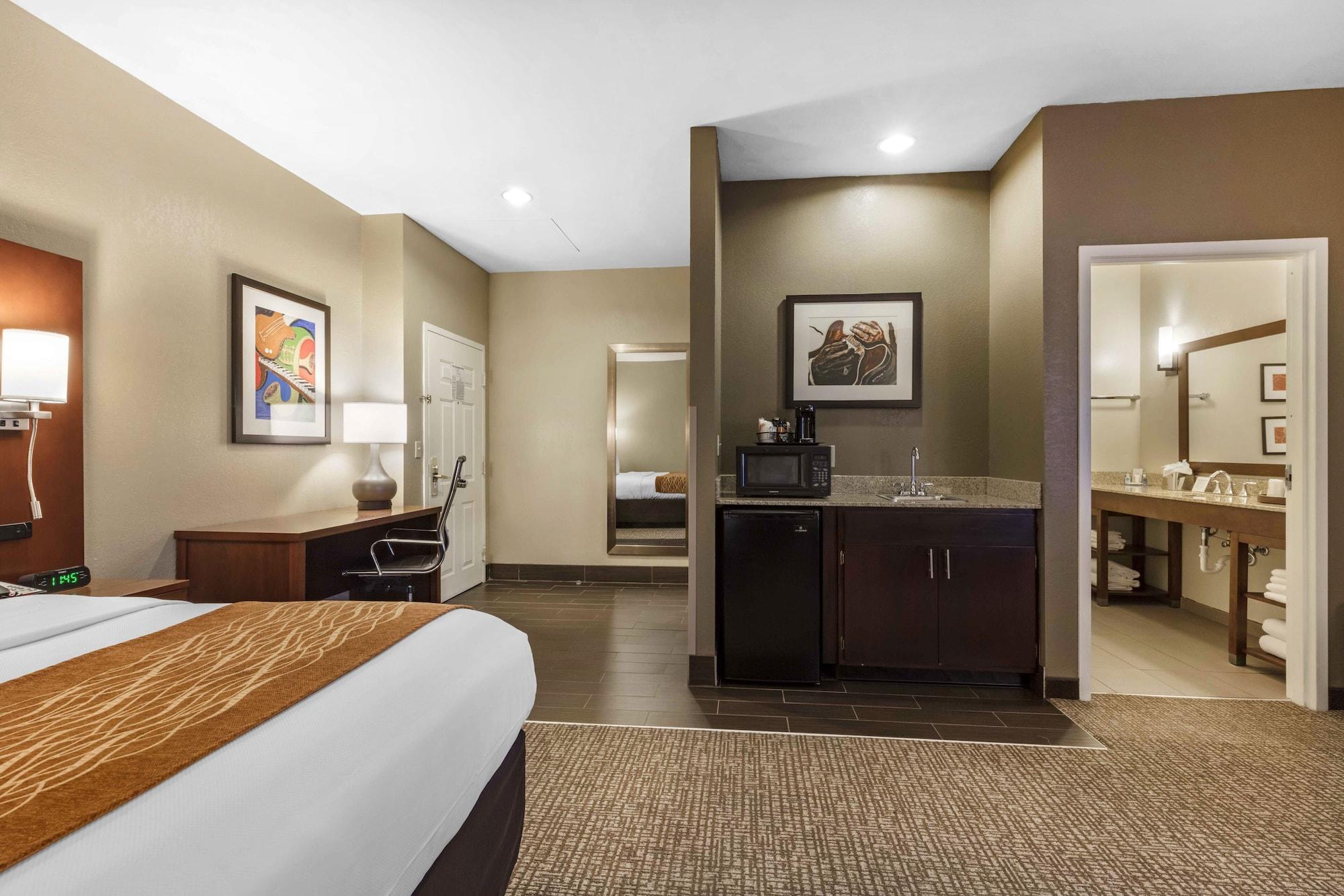 Comfort Inn Memphis Downtown Exterior photo