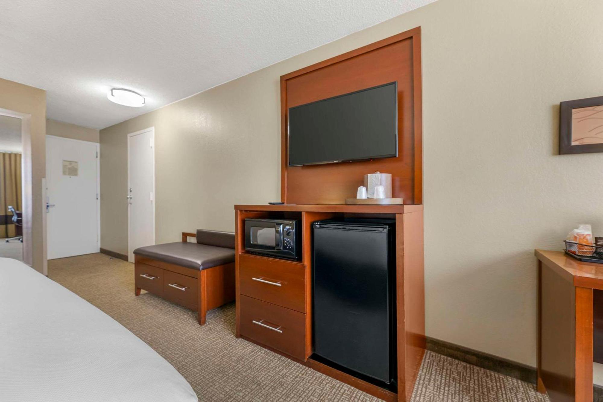 Comfort Inn Memphis Downtown Exterior photo